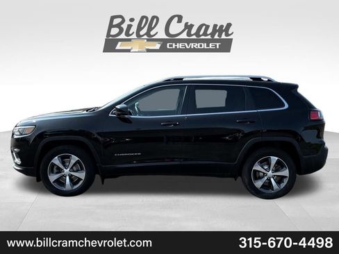 Used 2019 Jeep Cherokee Limited w/ Trailer Tow Group AWD/4WD image 43