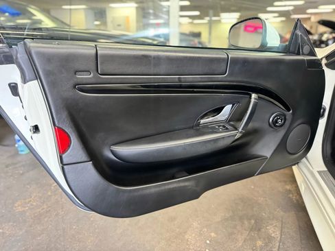 Used 2014 Maserati GranTurismo MC image 17