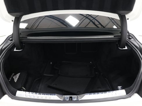 Used 2020 Bentley Flying Spur W12 image 80