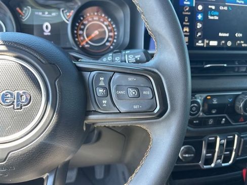 Used 2024 Jeep Wrangler Sport S image 18