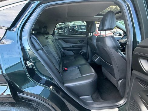 Certified 2024 Nissan Ariya FWD image 17