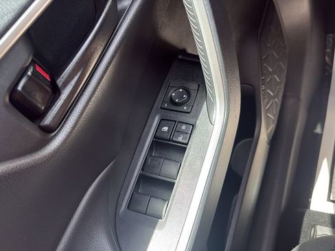 Used 2024 Toyota RAV4 LE FWD image 17
