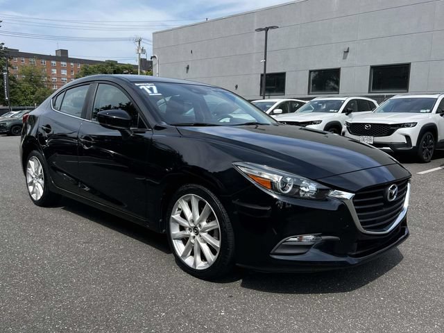 Used 2017 MAZDA MAZDA3 Touring FWD image 1