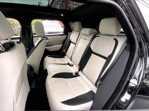 Used 2023 Land Rover Range Rover Velar R-Dynamic S image 28