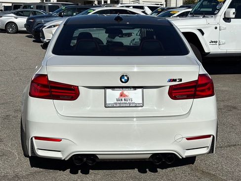 Used 2018 BMW M3 image 6