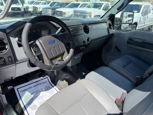 Used 2015 Ford F250 XL RWD image 12