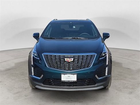 New 2025 Cadillac XT5 Premium Luxury image 8