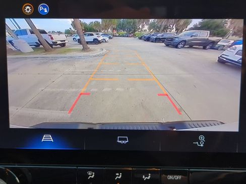 Certified 2026 Chevrolet Colorado Trail Boss AWD/4WD image 16