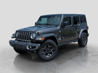 Used 2018 Jeep Wrangler Unlimited Sahara AWD/4WD video 1