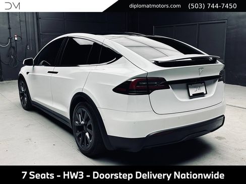 Used 2023 Tesla Model X AWD/4WD image 4