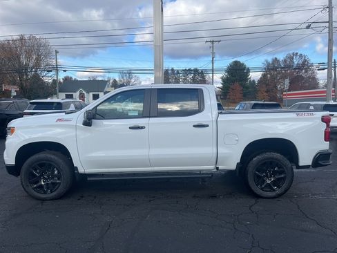 New 2026 Chevrolet Silverado 1500 LT Trail Boss w/ LT Trail Boss Premium Package image 2