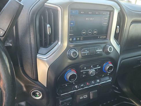 Used 2020 Chevrolet Silverado 2500 LT w/ Convenience Package image 23