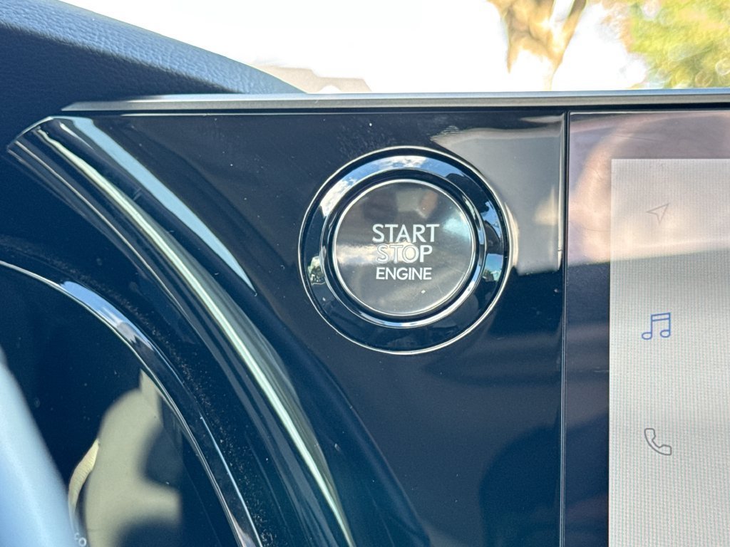 Used 2025 Lexus RX 350 Premium Plus w/ Accessory Package (Z1) FWD image 19