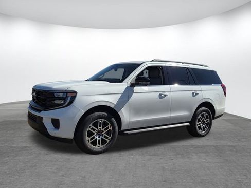 New 2026 Ford Expedition Active RWD image 4