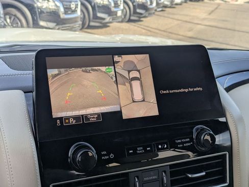 Certified 2024 INFINITI QX80 Sensory image 24