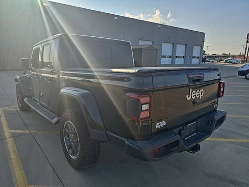 Used 2021 Jeep Gladiator Overland w/ Popular Equipment Package AWD/4WD image 7