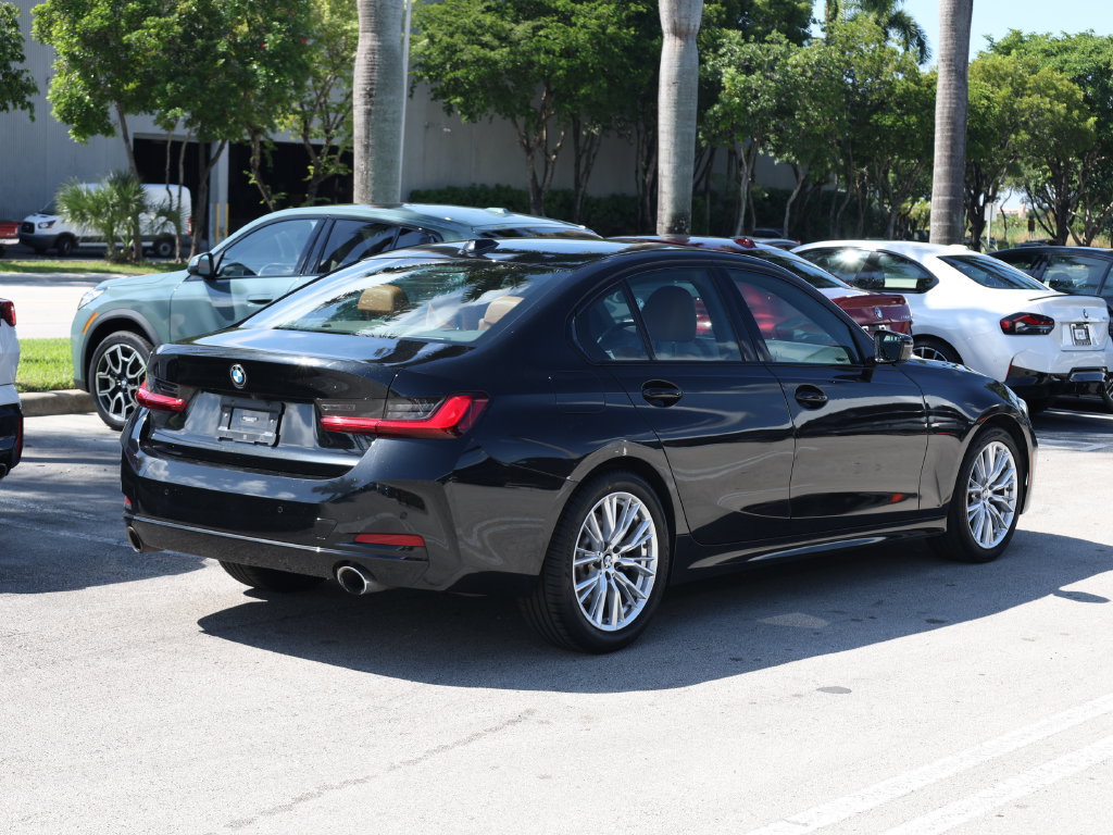 Used 2023 BMW 330i Sedan RWD image 5