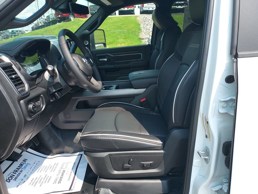New 2026 RAM 5500 4x4 Crew Cab w/ Laramie Trim Package image 13