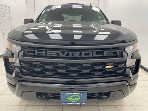 Used 2023 Chevrolet Silverado 1500 Custom image 16