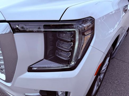 Used 2023 GMC Yukon Denali image 19