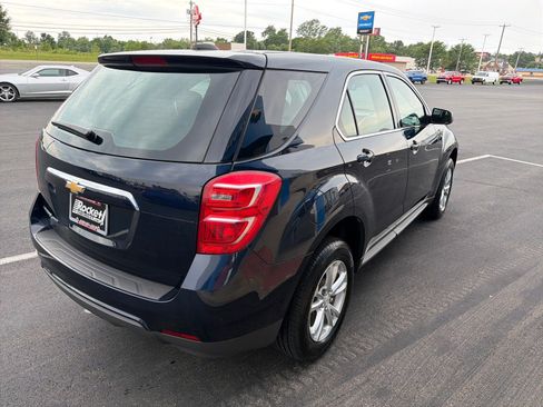 Used 2017 Chevrolet Equinox LS AWD/4WD image 4