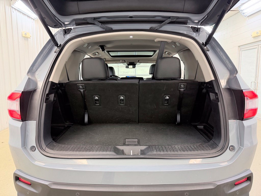 Used 2025 Honda Pilot Touring image 34