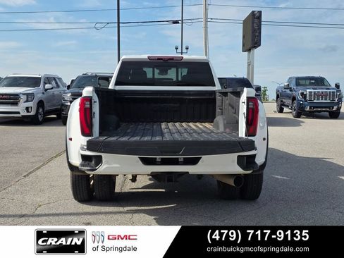 Used 2025 GMC Sierra 3500 Denali Ultimate AWD/4WD image 7