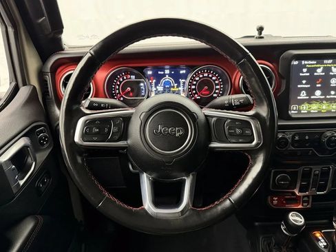 Used 2022 Jeep Gladiator Rubicon w/ LED Lighting Group AWD/4WD image 15