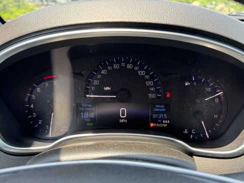 Used 2014 Cadillac SRX Luxury w/ Driver Awareness Package image 27