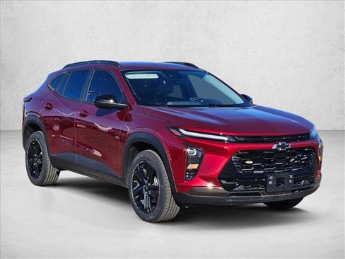 Used 2024 Chevrolet Trax ACTIV image 3