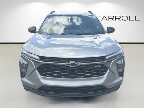 Used 2025 Chevrolet Trax RS w/ Driver Confidence Package FWD image 8