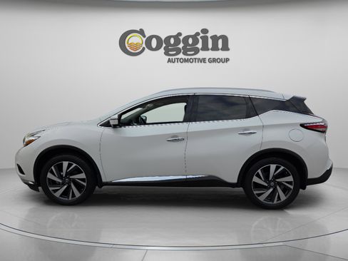 Used 2018 Nissan Murano Platinum w/ Cargo Package image 2