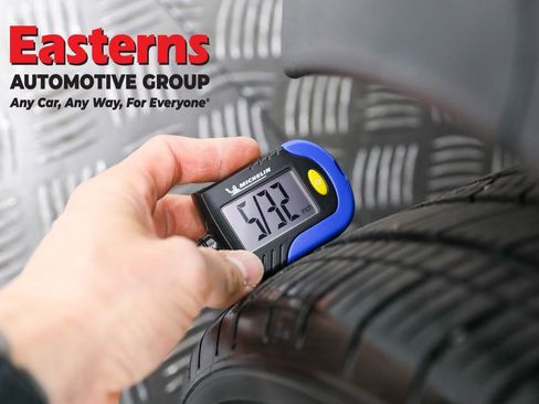 Used 2021 Chevrolet Bolt LT image 28