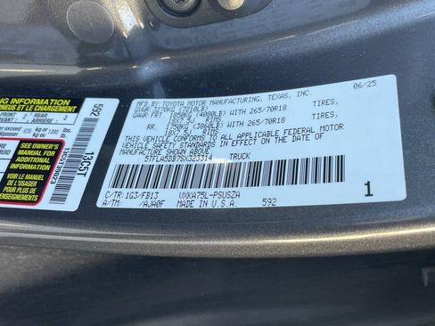 Used 2025 Toyota Tundra SR5 image 9