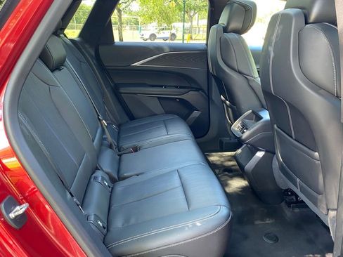 Used 2024 Cadillac Lyriq Sport AWD/4WD image 23