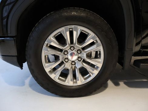 Certified 2023 GMC Sierra 1500 Denali image 42