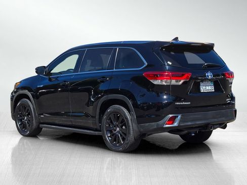 Used 2019 Toyota Highlander Limited AWD/4WD image 7