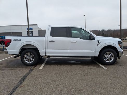 Used 2025 Ford F150 XLT w/ Equipment Group 301A Standard image 4