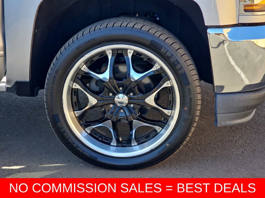 Used 2017 Chevrolet Silverado 1500 LT w/ All Star Edition RWD image 38