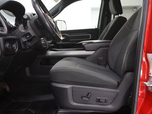 Used 2021 RAM 2500 Big Horn w/ Night Edition image 8