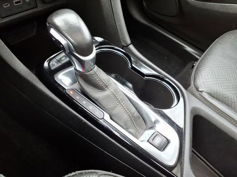 Used 2023 Buick Encore GX Essence w/ Experience Buick Package image 33