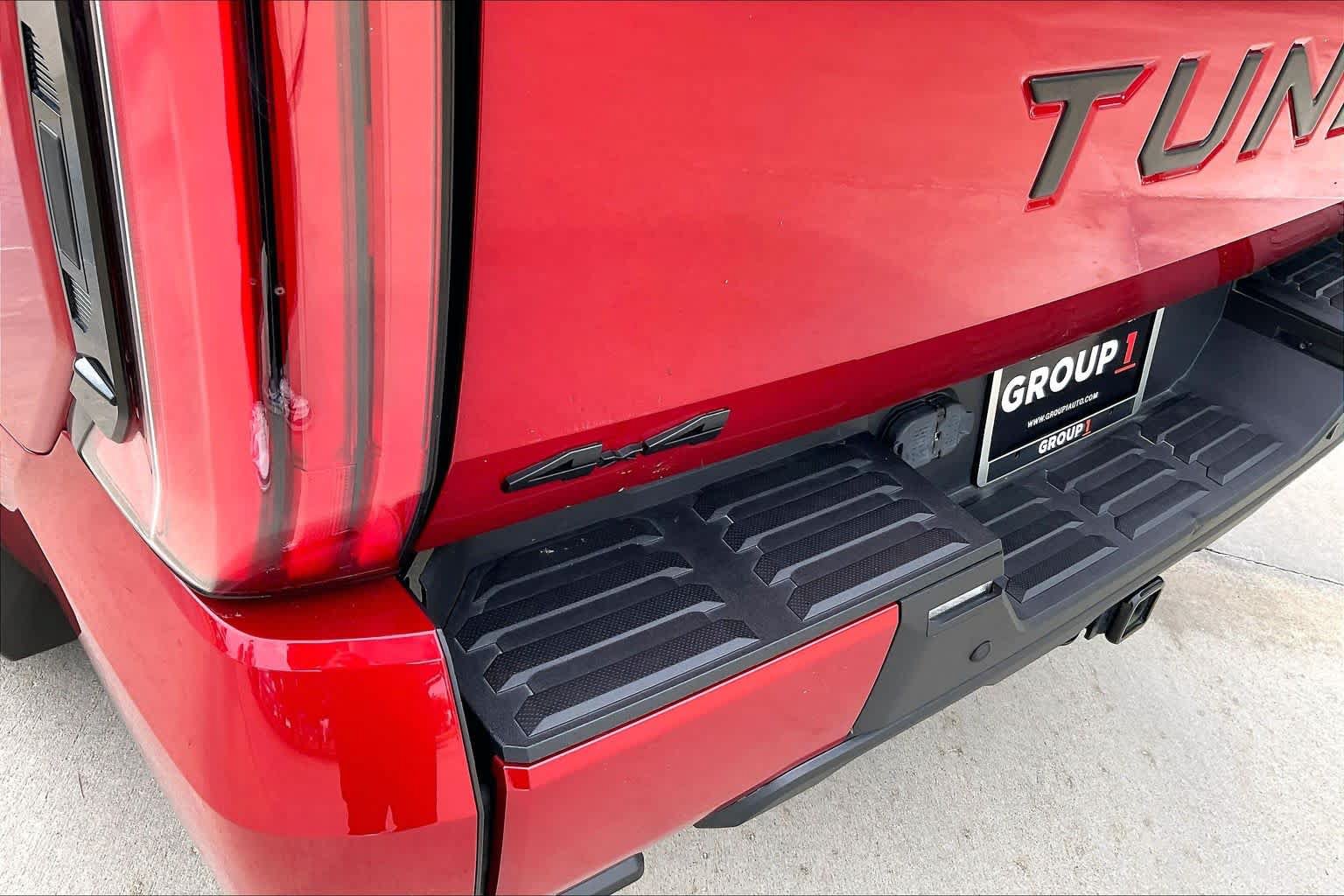Used 2025 Toyota Tundra Platinum AWD/4WD image 10