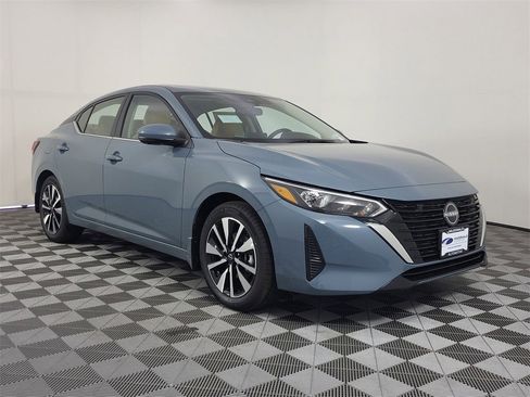 New 2025 Nissan Sentra SV w/ SV Premium Package image 5