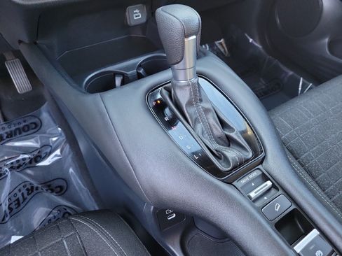 Used 2024 Honda HR-V LX image 25