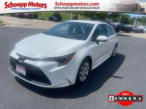 Used 2021 Toyota Corolla LE FWD image 1