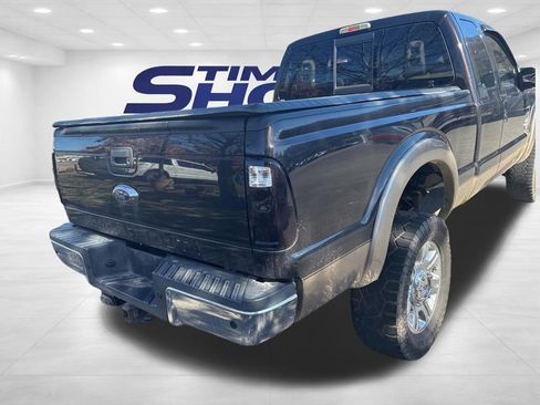 Used 2013 Ford F250 Lariat w/ Chrome Pkg image 4