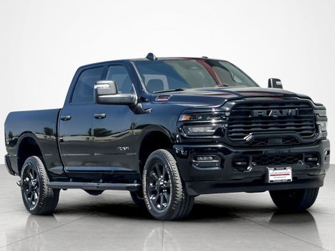 Used 2026 RAM 2500 Big Horn AWD/4WD image 7