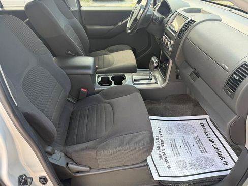 Used 2005 Nissan Pathfinder SE w/ (P01) Se Premium Pkg AWD/4WD image 10