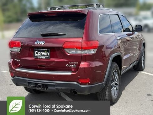 Used 2018 Jeep Grand Cherokee Limited AWD/4WD image 15