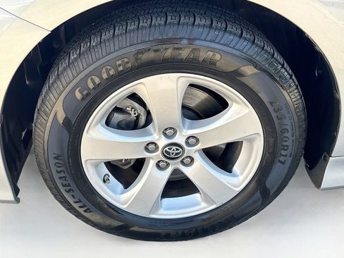 Used 2019 Toyota Sienna LE FWD image 38